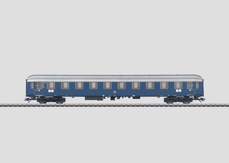 1917-43910.jpg