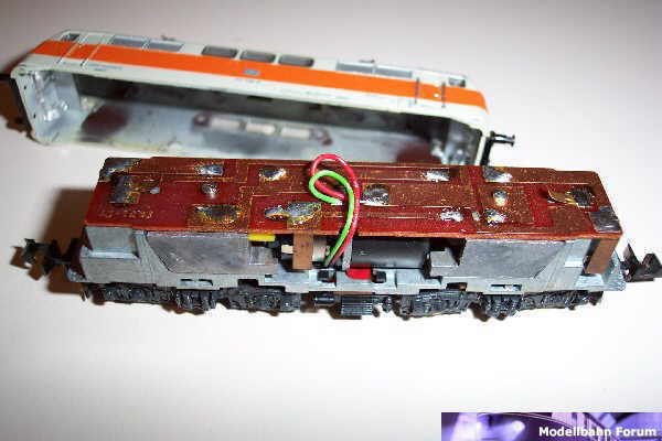 Kuehn Decoder in Minitrix BR 111 S-Bahn | Modellbahnforum.CH