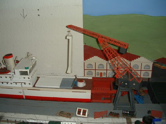 Werft_Kran_Frachter.JPG Werft_Kran_Frachter.JPG