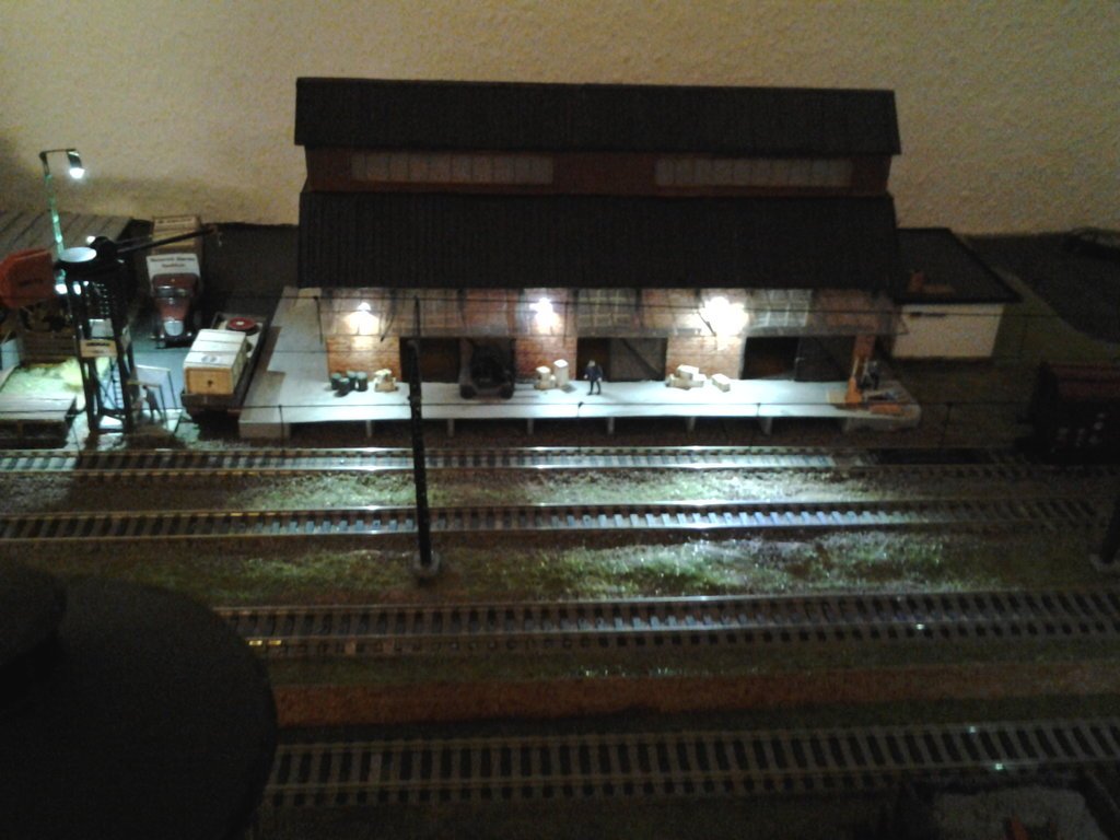 Abend_Güterhalle.jpg Abend_Güterhalle.jpg
