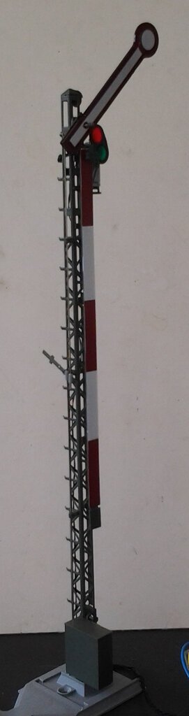 Formhauptsignal_front.jpeg