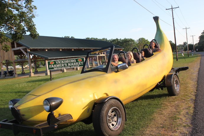 banana-car.jpg