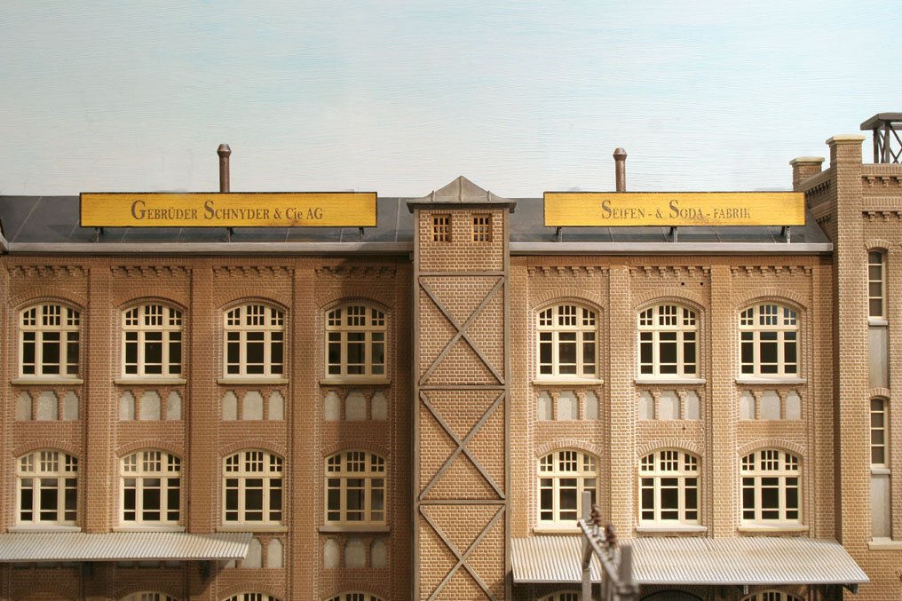 _b_210426 Schnyder 05_red.jpg