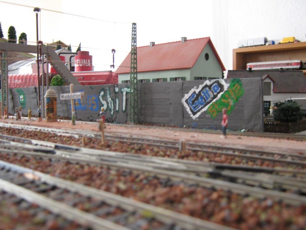 Schallschutzwand2.JPG