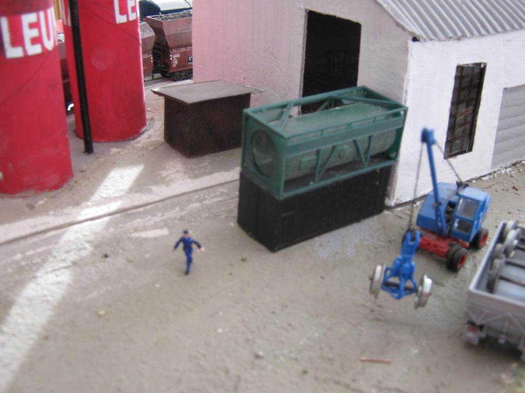 Vorarbeiter auf weiter Flur.JPG