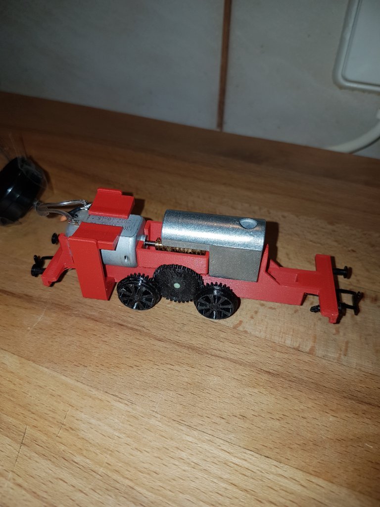 Triebwagen-3.jpg