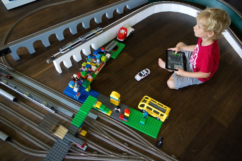 Modelllbahn und Kinder_3.jpg