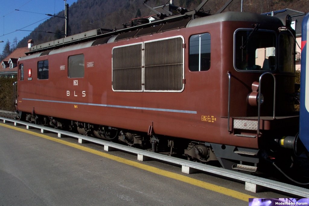 BLS Re 4/4 163 “Grenchen” ex Ae 4/4 II 263