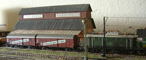 Leig Einheit an der Güterhalle Nordhausen