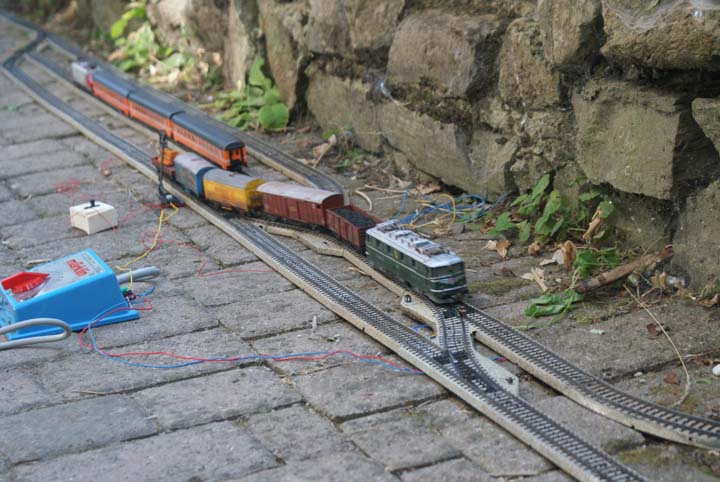 Maerklin_dehors3.jpg