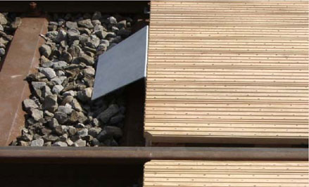 holz_1.jpg